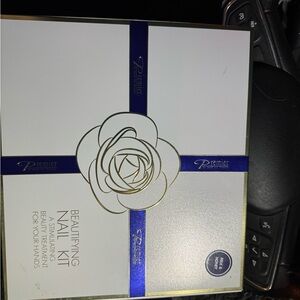 Premier Nail Kit with Blue and Gold Design
